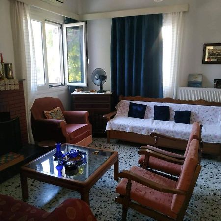 Vacation House Dionysia Villa Aigio Dış mekan fotoğraf