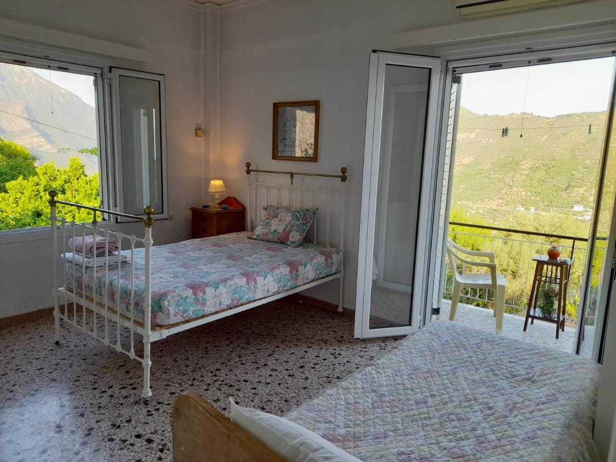Vacation House Dionysia Villa Aigio Dış mekan fotoğraf